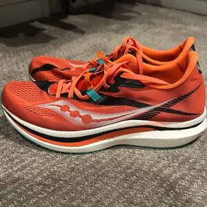 Saucony Endorphin Pro 2 Red